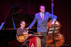 the-swingin-hermlins-7236